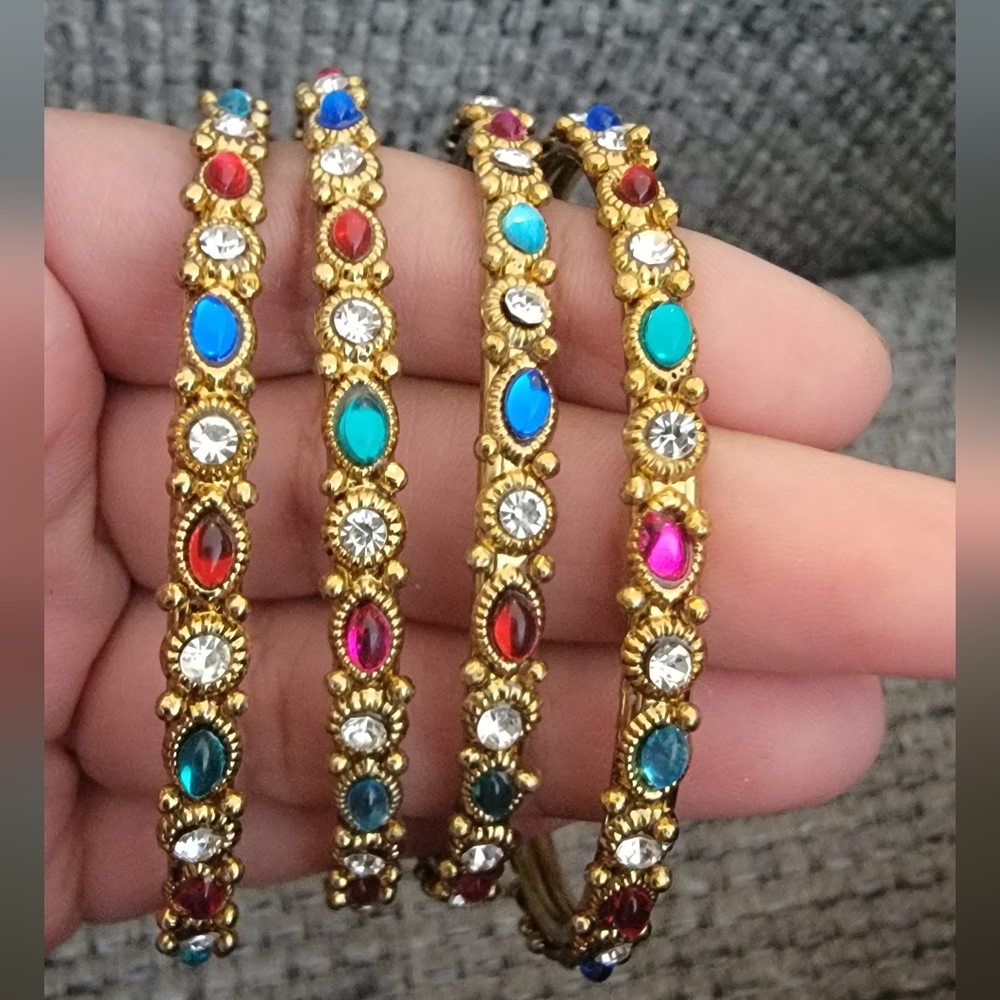Multi color bangles - Picture 3 of 5
